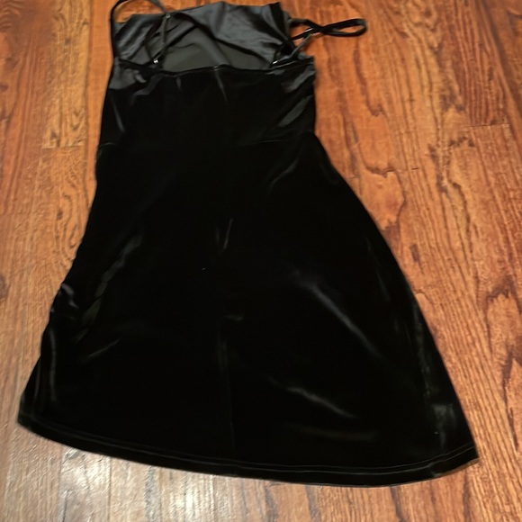 Velvet spaghetti strap M - Picture 4 of 4